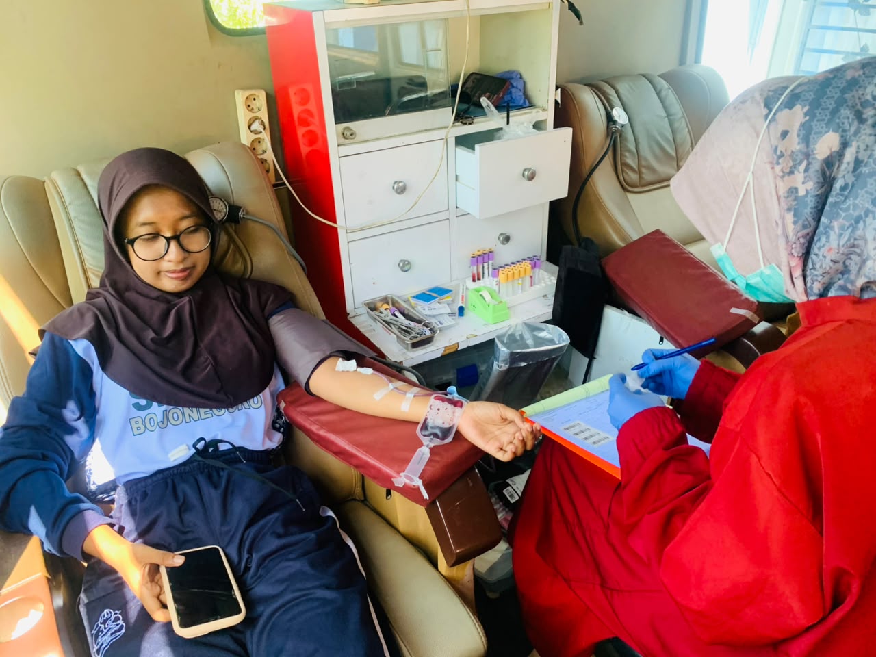 DONOR DARAH
